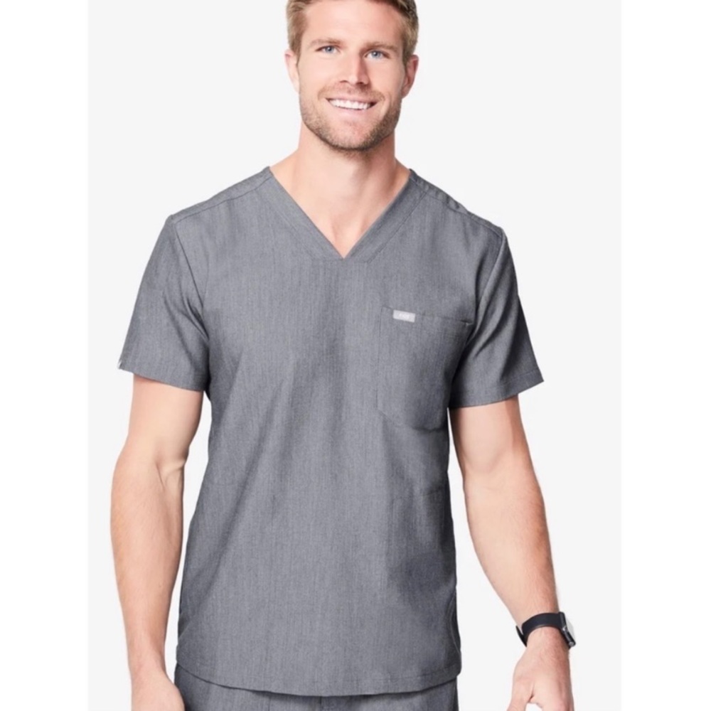 Men’s FIGS Chisec Scrub Top size XXL Graphite gray